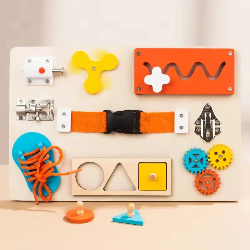 Arindolê Brinquedos Brinquedo Educativo placa Montessori em madeira com cadarço, fivelas, engrenagens e formas educativas